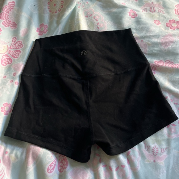 Hollister Gilly Hicks high-waisted sportswear shorts/bike shorts - Picture 2 of 5